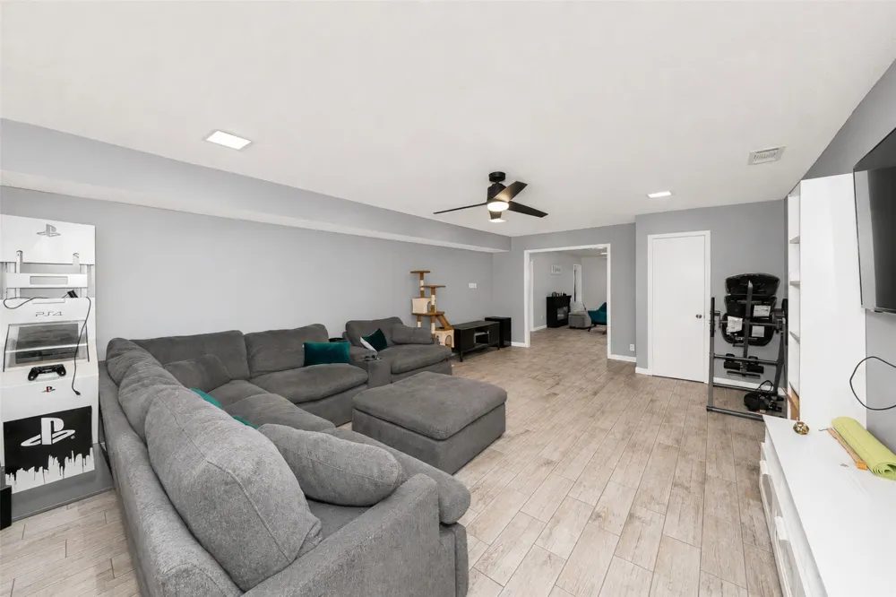 3414 Urban Drive Garland, TX 75041