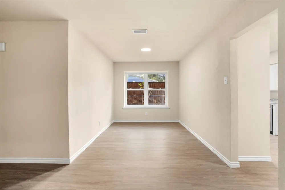 509 E Williamsburg Manor Arlington, TX 76014