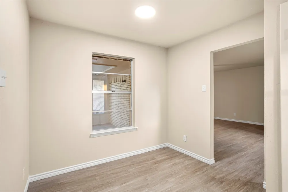 509 E Williamsburg Manor Arlington, TX 76014