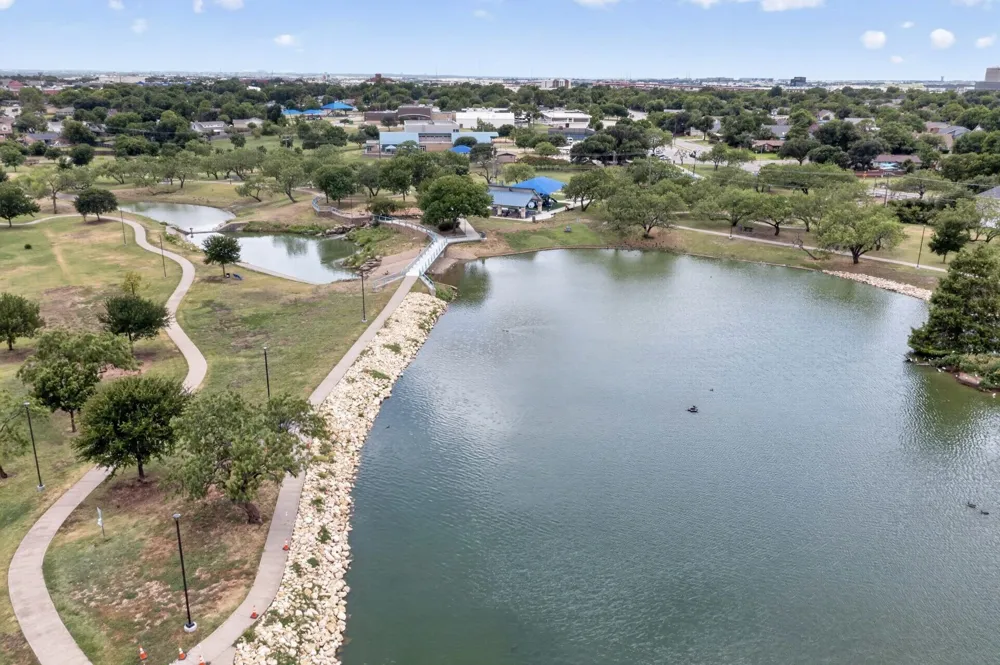 3508 Grande Bulevar Irving, TX 75062