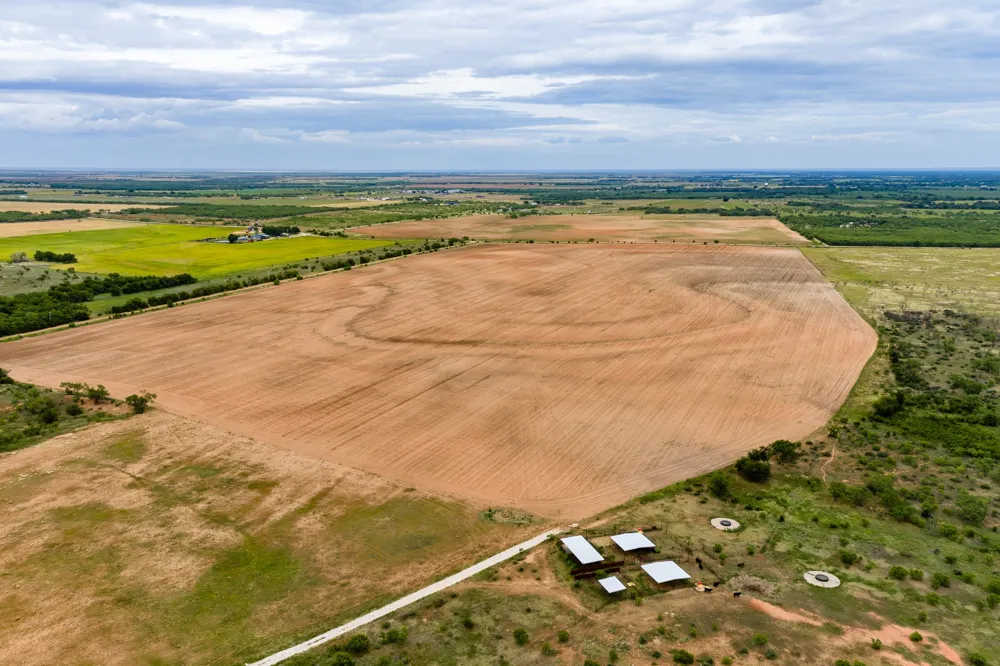 CR 473 Anson, TX 79501
