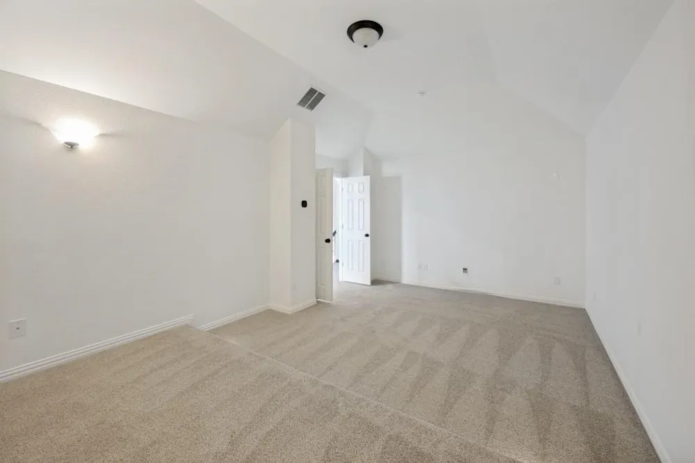 233 Chappellet Street Kennedale, TX 76060