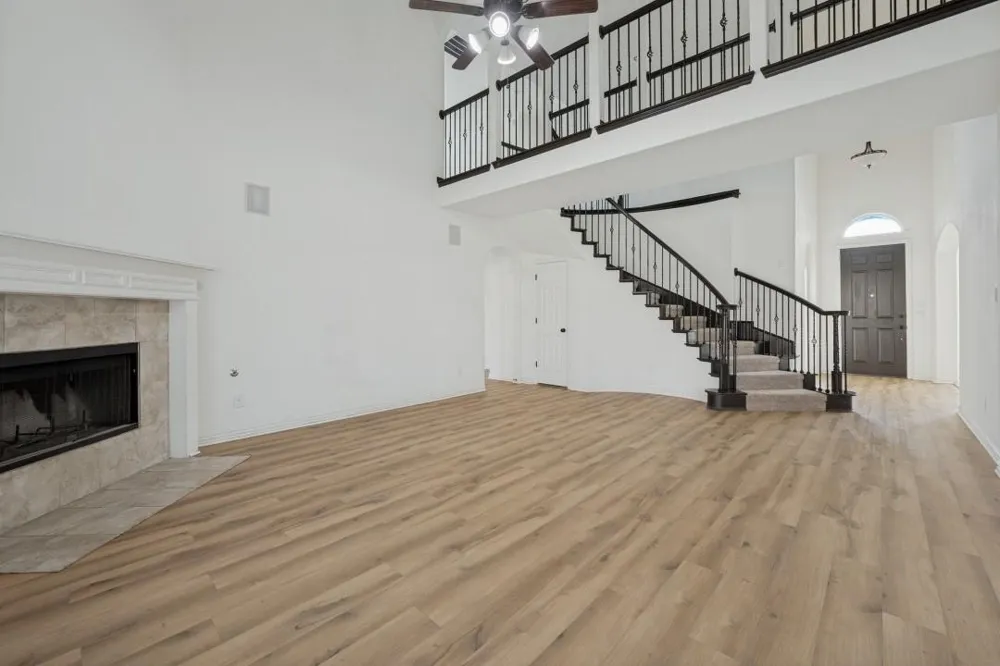 233 Chappellet Street Kennedale, TX 76060