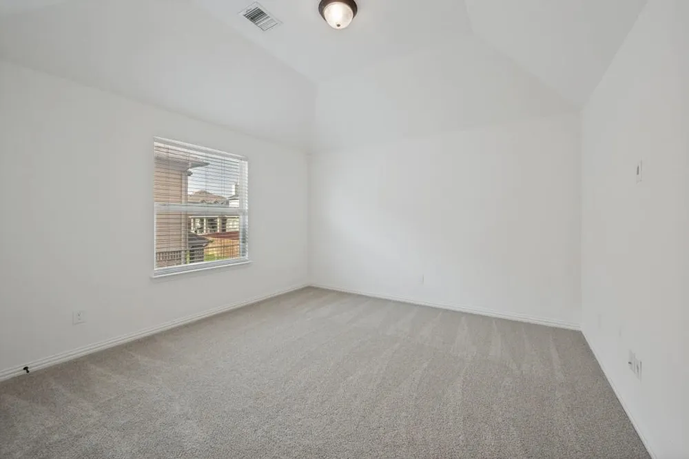 233 Chappellet Street Kennedale, TX 76060