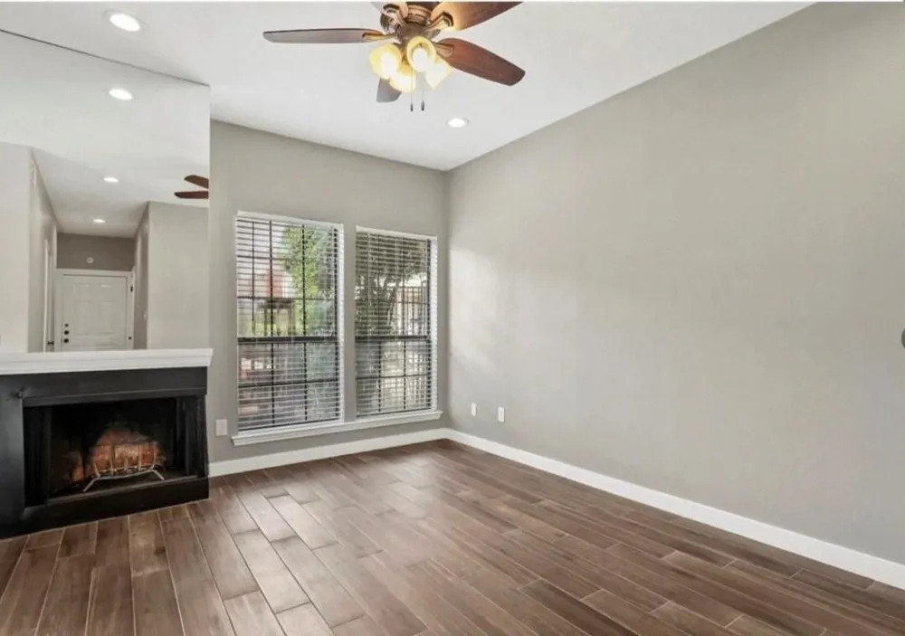 5100 verde valley lane #111 Dallas, TX 75254