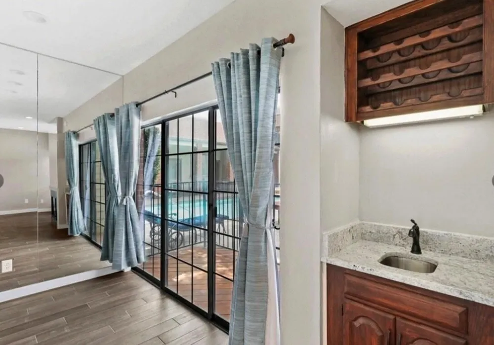 5100 verde valley lane #111 Dallas, TX 75254