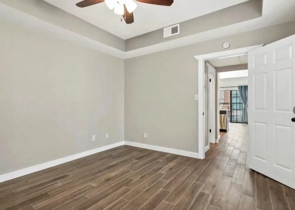 5100 verde valley lane #111 Dallas, TX 75254