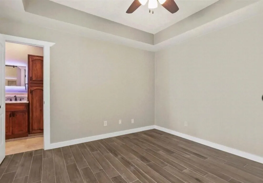 5100 verde valley lane #111 Dallas, TX 75254