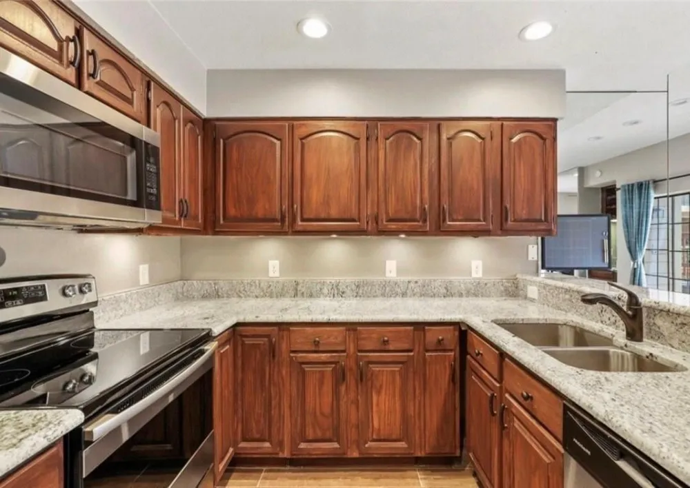 5100 verde valley lane #111 Dallas, TX 75254