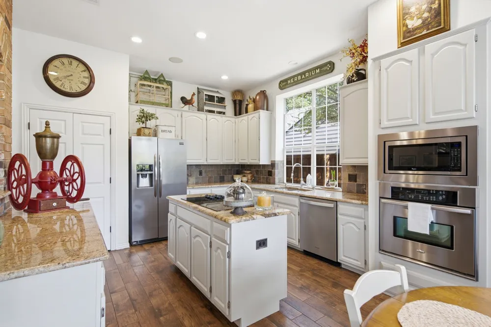2215 Old Mcgarrah Road McKinney, TX 75072