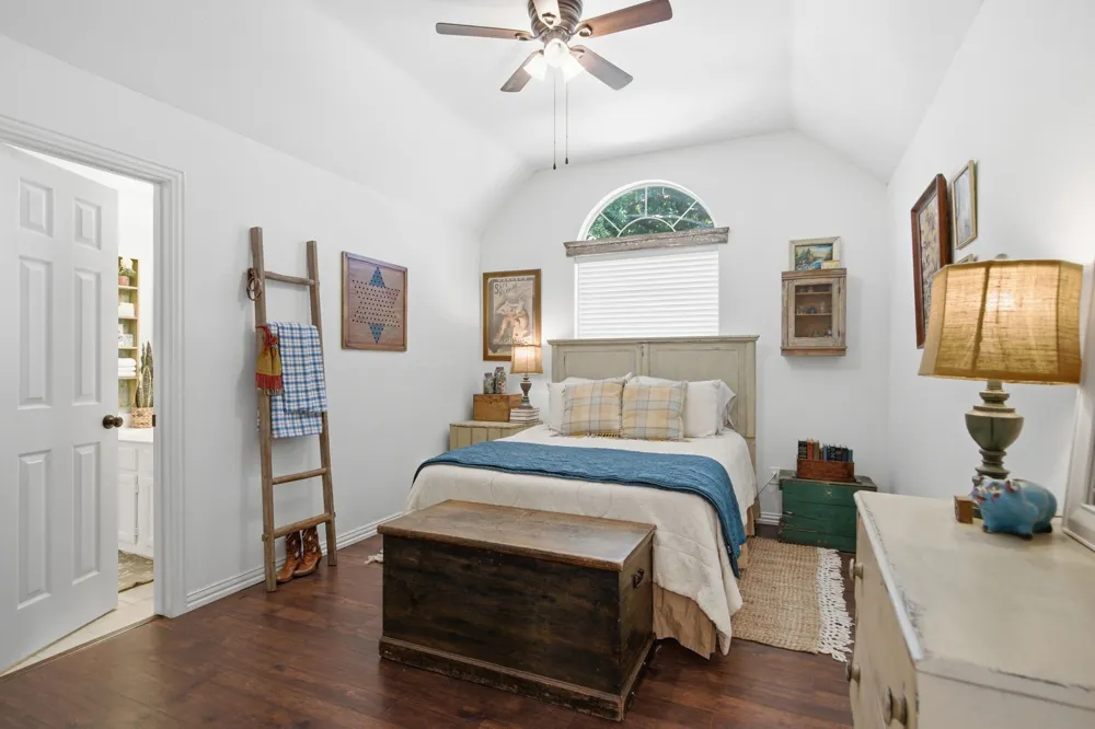 2215 Old Mcgarrah Road McKinney, TX 75072