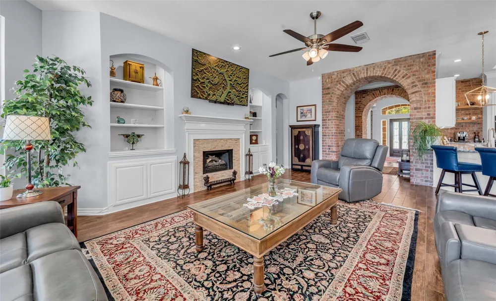 1919 Anchor Lake Lane Katy, TX 77494