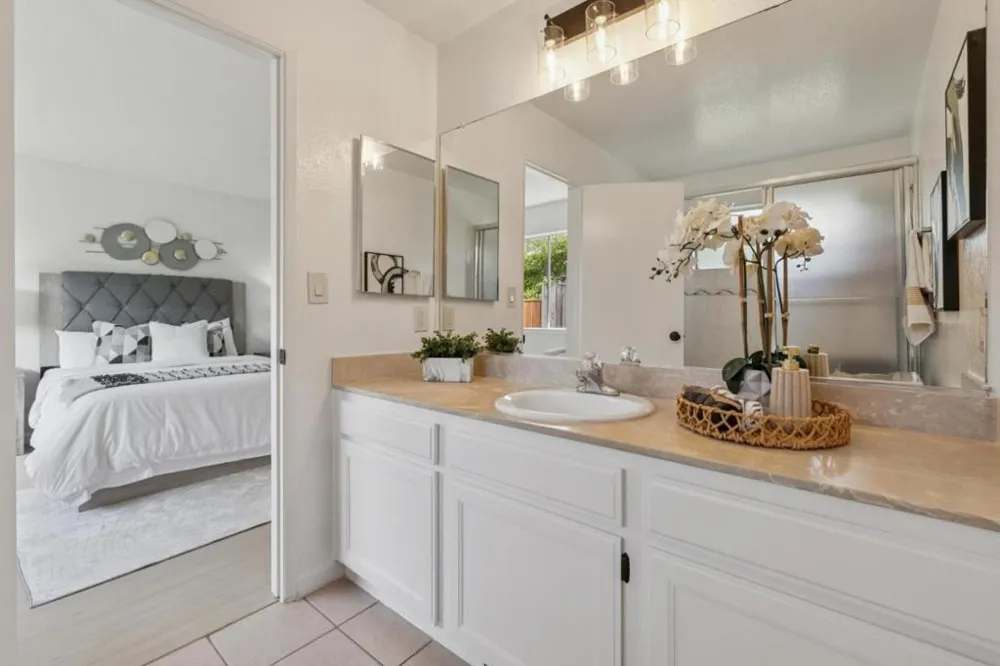 190 Midwick Drive Milpitas, CA 95035