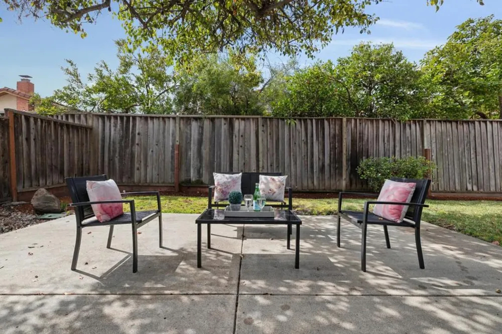 190 Midwick Drive Milpitas, CA 95035
