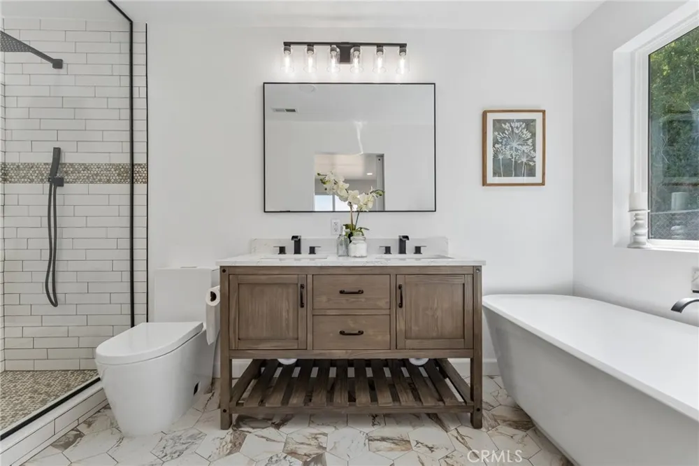 4818 Crestview Norco, CA 92860