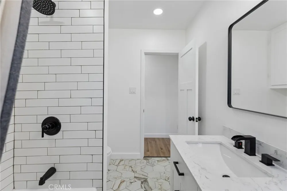 4818 Crestview Norco, CA 92860