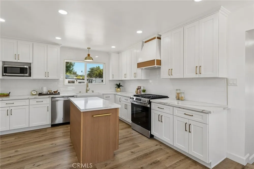 4818 Crestview Norco, CA 92860