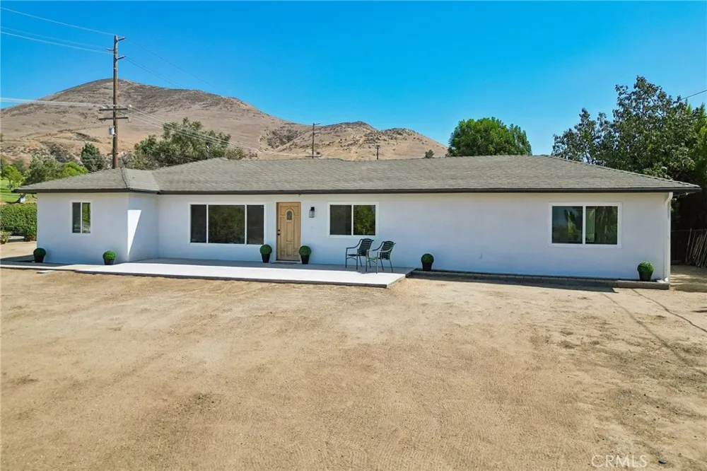 4818 Crestview Norco, CA 92860