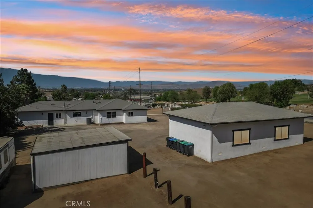 4818 Crestview Norco, CA 92860