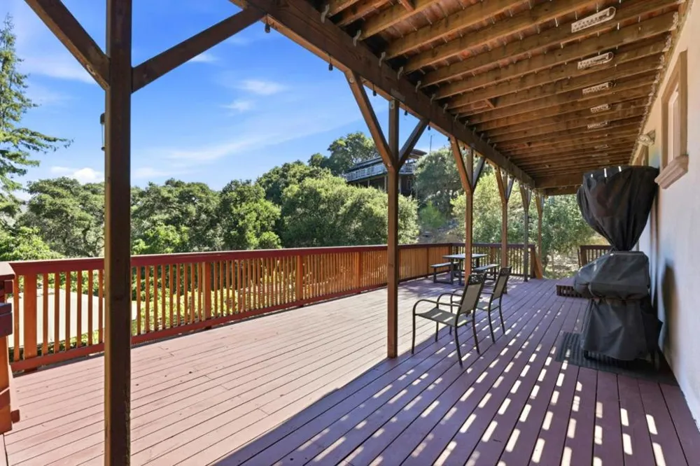 9845 Palisade Drive Carmel, CA 93923