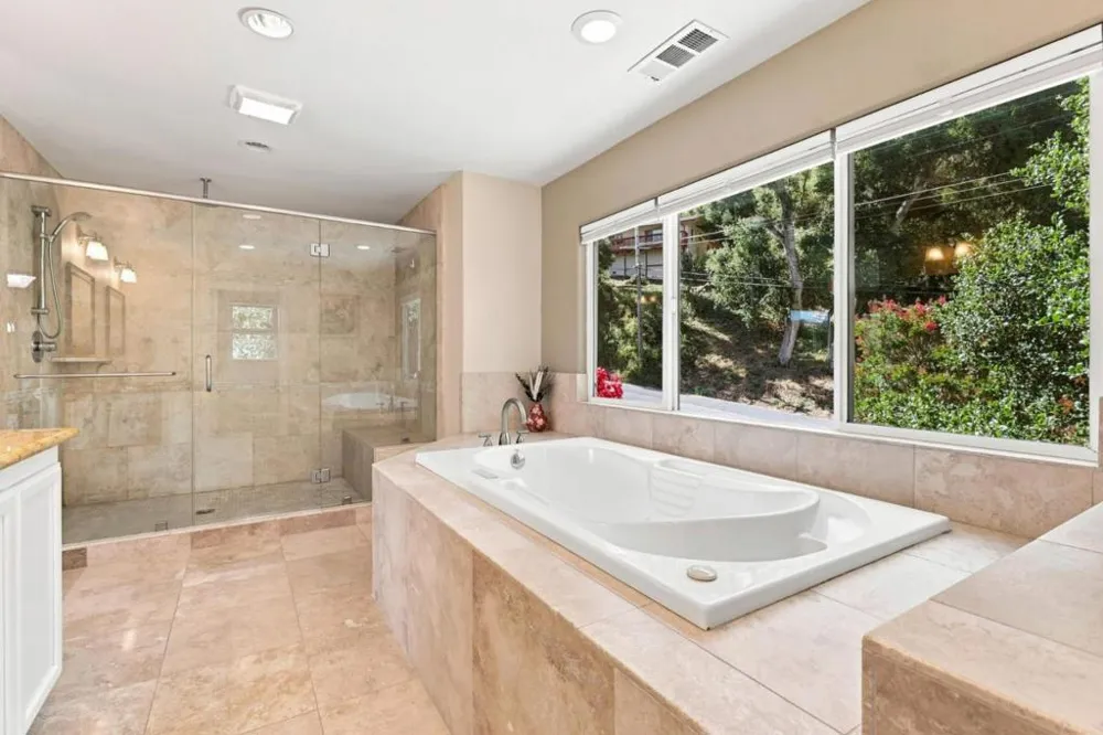 9845 Palisade Drive Carmel, CA 93923