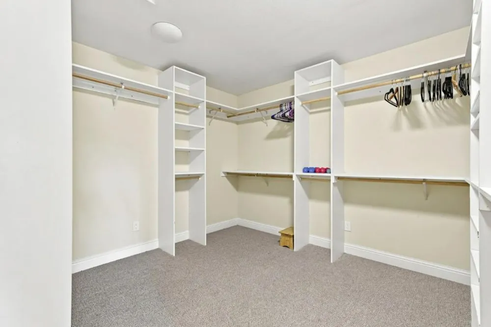 9845 Palisade Drive Carmel, CA 93923