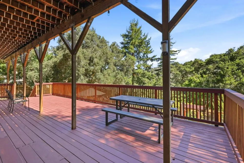 9845 Palisade Drive Carmel, CA 93923