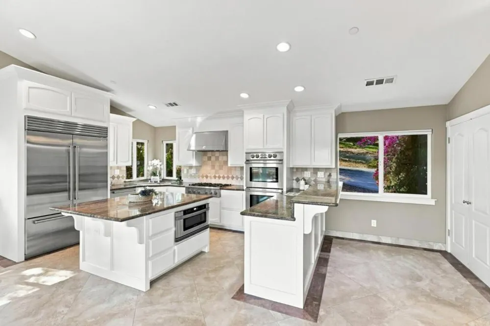 9845 Palisade Drive Carmel, CA 93923