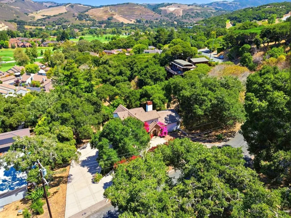 9845 Palisade Drive Carmel, CA 93923