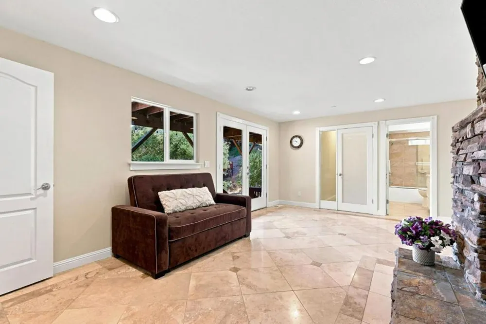 9845 Palisade Drive Carmel, CA 93923