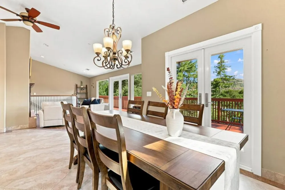 9845 Palisade Drive Carmel, CA 93923