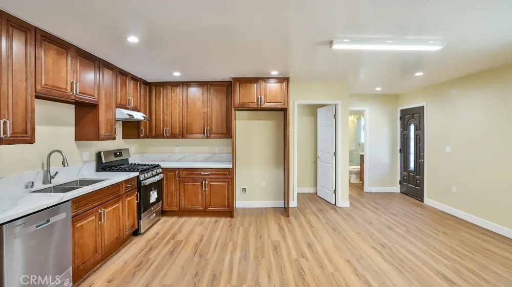 816 Bonita Street #C Monrovia, CA 91016