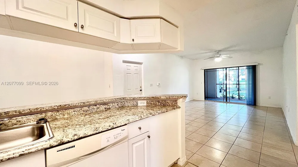 3021 Alcazar Pl #101 Palm Beach Gardens, FL 33410