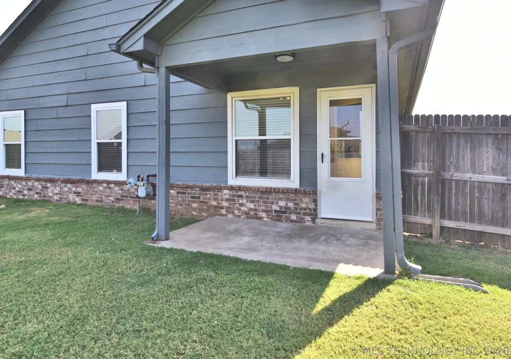 212 DP Newman Circle Kiefer, OK 74041