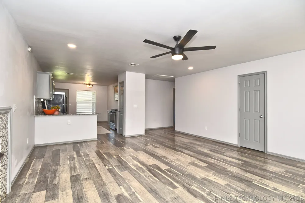 212 DP Newman Circle Kiefer, OK 74041