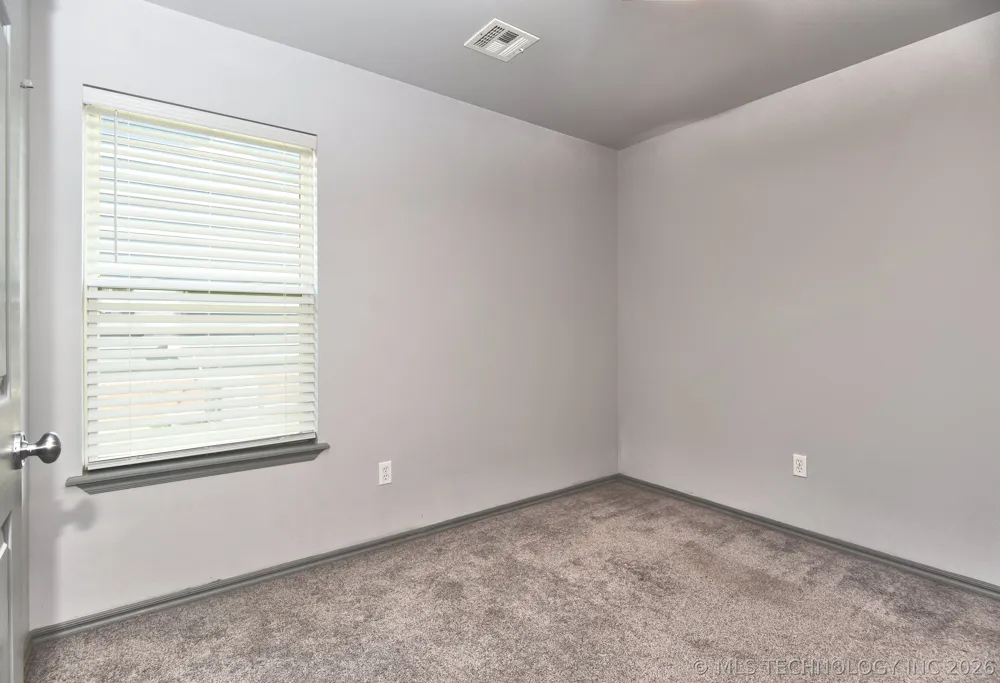 212 DP Newman Circle Kiefer, OK 74041