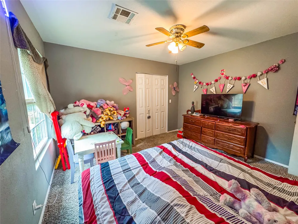 70 W Hutson Street Eufaula, OK 74432