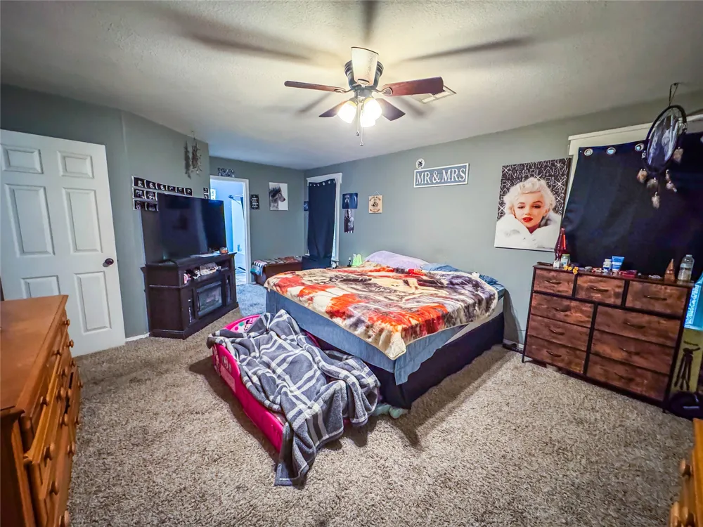 70 W Hutson Street Eufaula, OK 74432