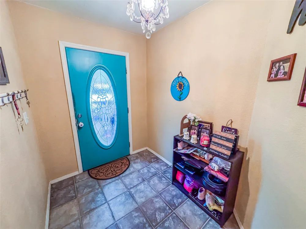 70 W Hutson Street Eufaula, OK 74432