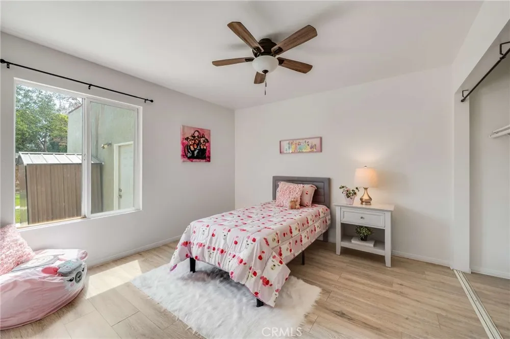 282 E Cummings Long Beach, CA 90805