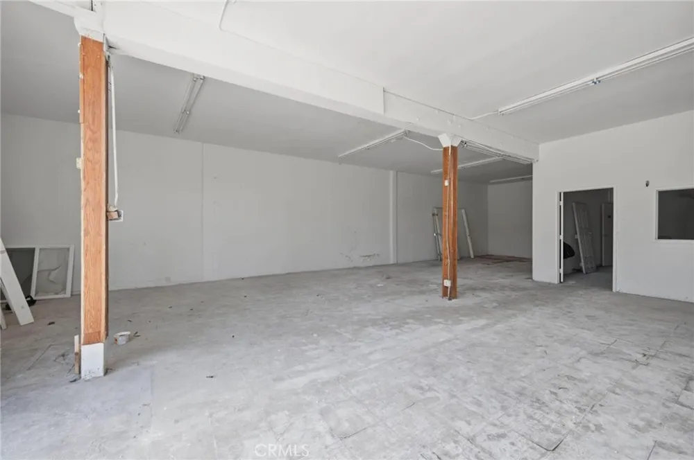 4315 W Pico Boulevard Los Angeles, CA 90019