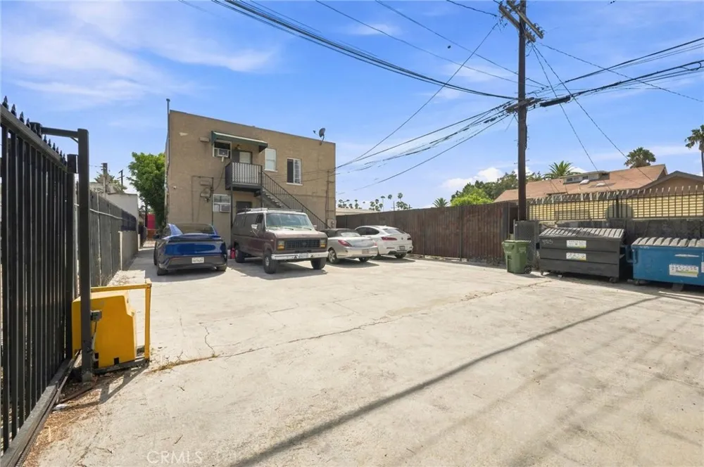 4315 W Pico Boulevard Los Angeles, CA 90019