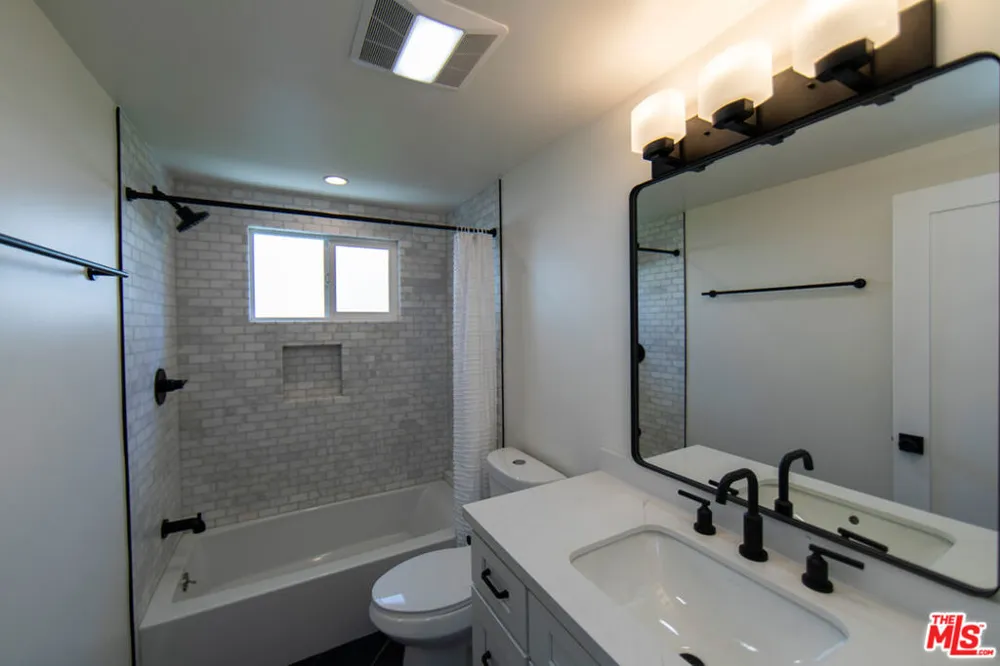 8351 Zitola Terrace Playa del Rey, CA 90293