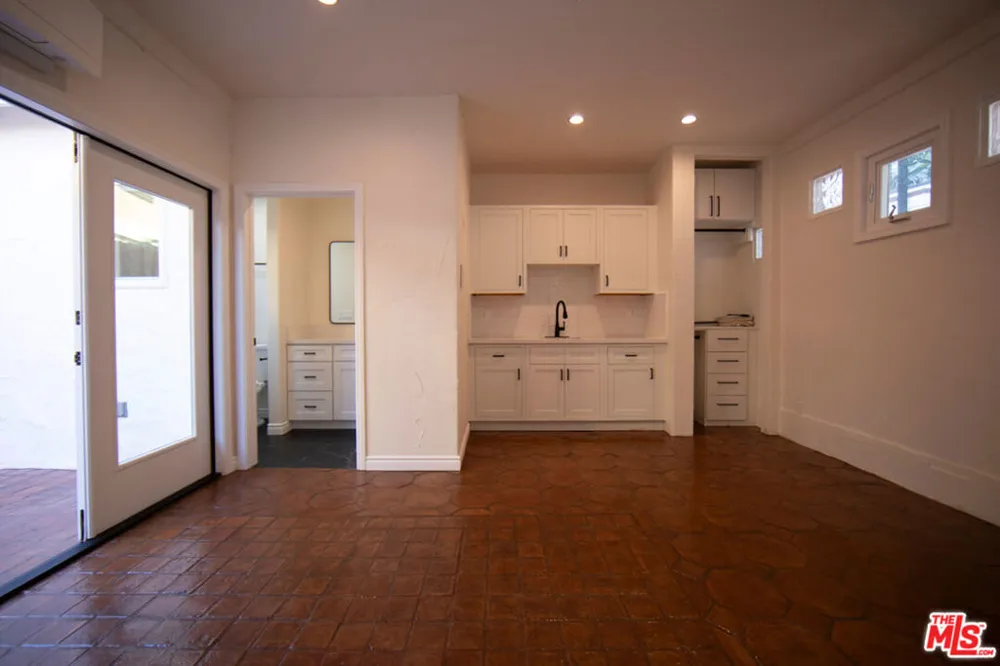 8351 Zitola Terrace Playa del Rey, CA 90293
