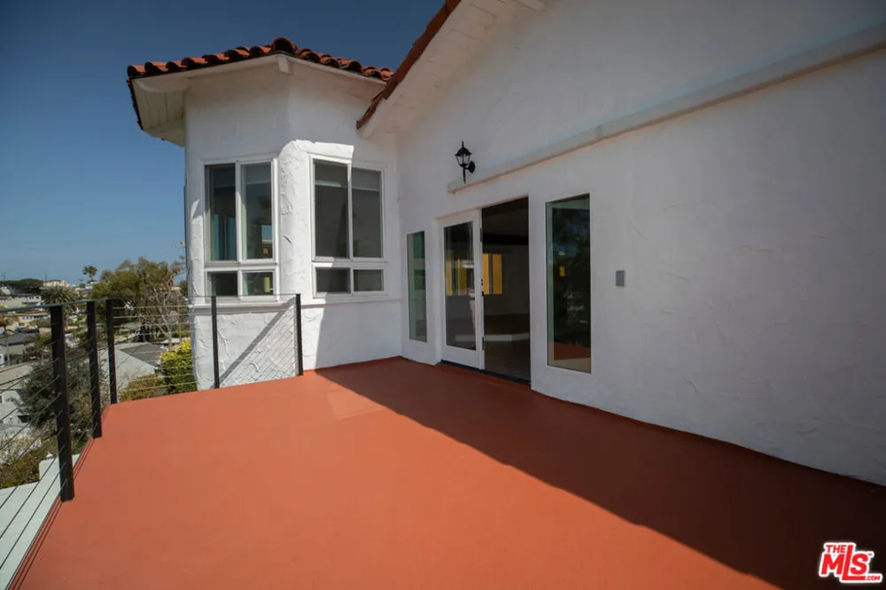 8351 Zitola Terrace Playa del Rey, CA 90293