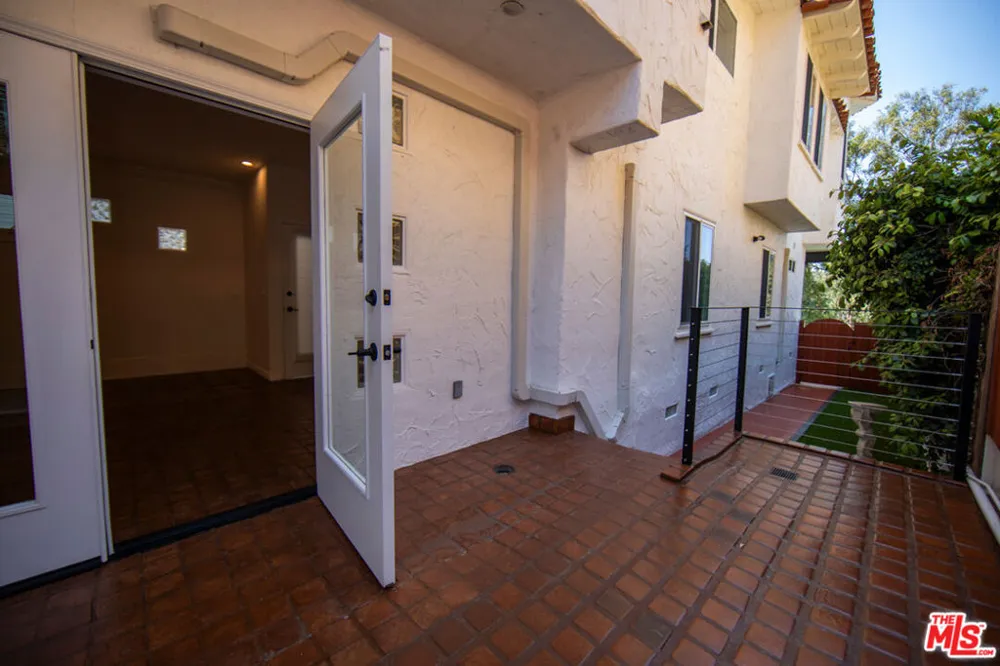8351 Zitola Terrace Playa del Rey, CA 90293
