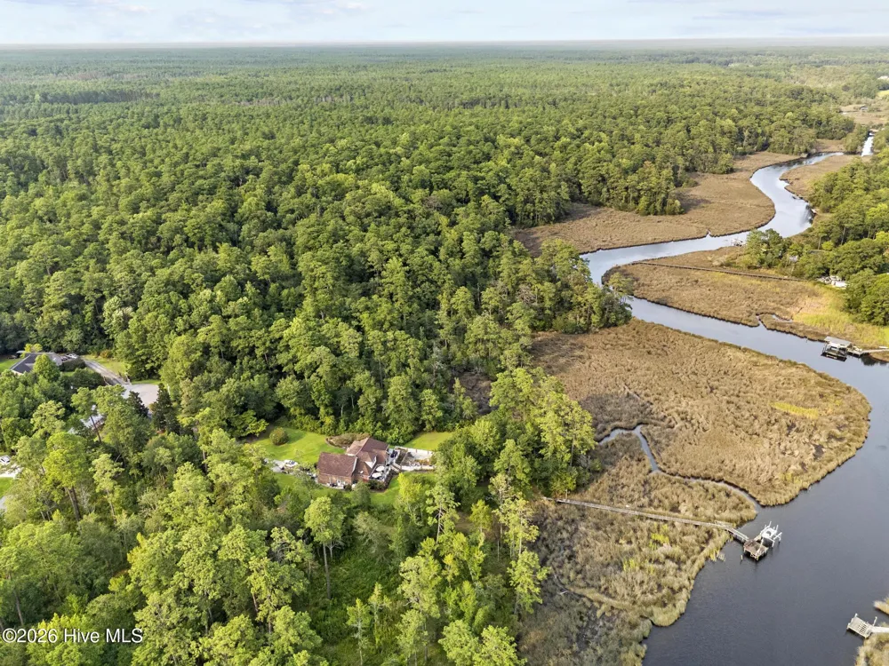 276 White Oak Bluff Road Stella, NC 28582