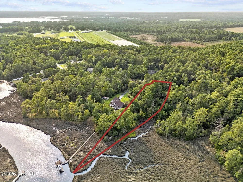 276 White Oak Bluff Road Stella, NC 28582