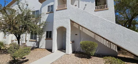 5655 E Sahara Avenue #1001