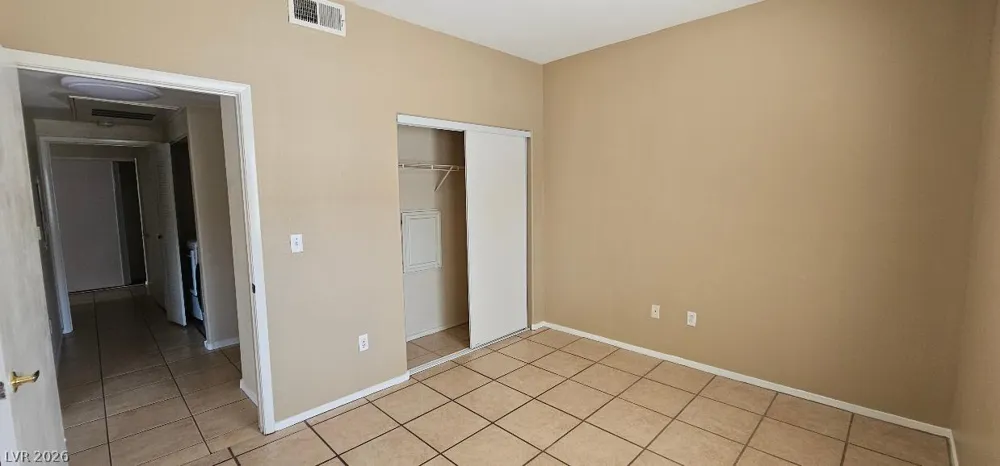 5655 E Sahara Avenue #1001 Las Vegas, NV 89142